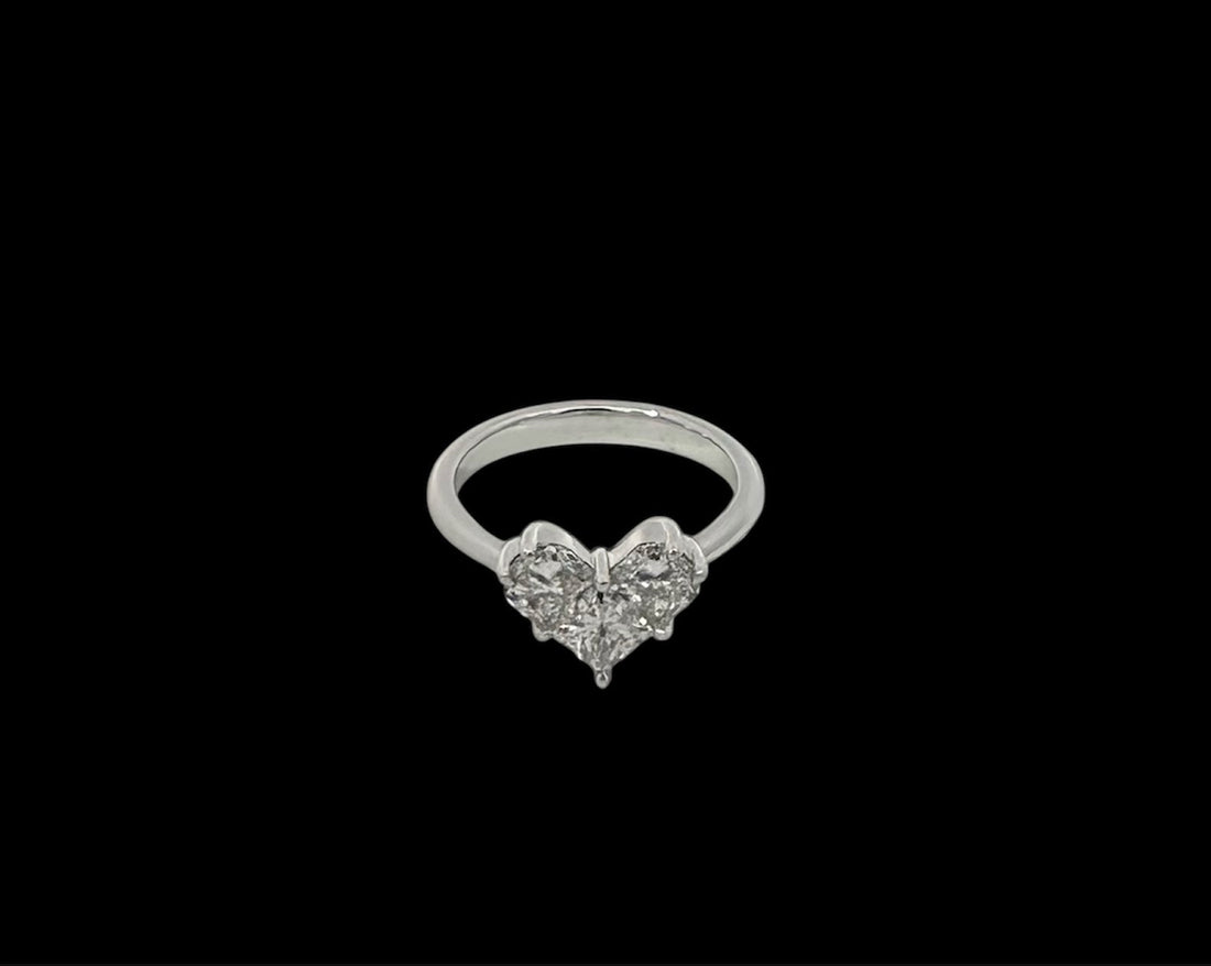 Amoura Ring